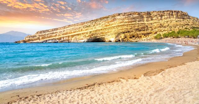Matala-Beach-01
