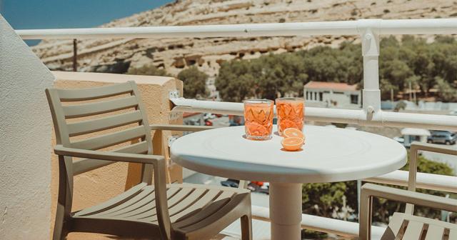 Zafiria-2023-BALCONY-01