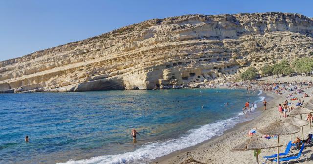 Matala-Bay-BEACH-2025-02