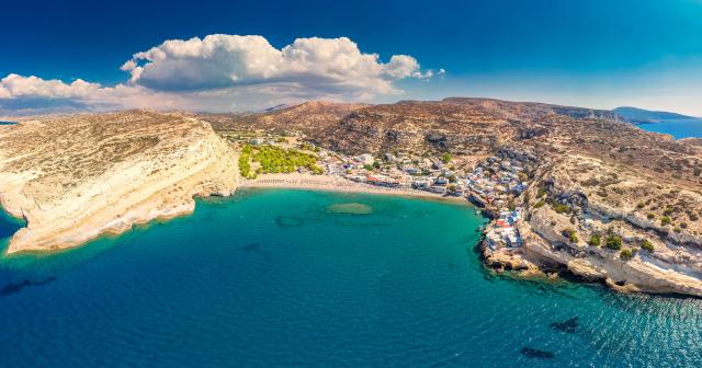 Matala-Bay-BEACH-2025-03