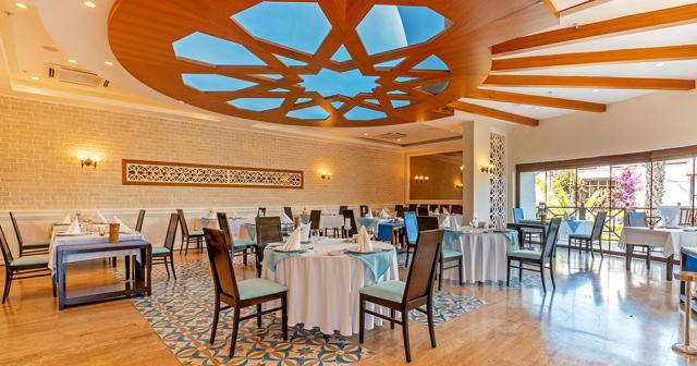 Emelda-Sun-Club-A-LA-CARTE-D-ORO-OLIVE-RESTAURANT
