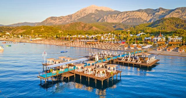 Emelda-Sun-Club-BEACH-PIER-2022-01