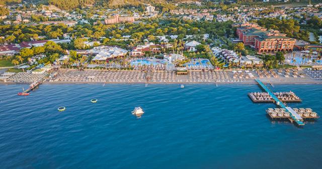 Emelda-Sun-Club-BEACH-PIER-2022-02