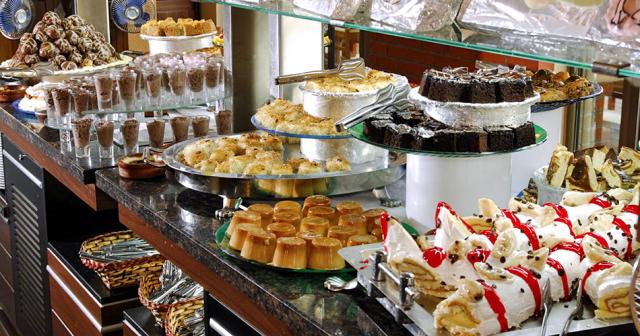 Mesut-BUFFET-3