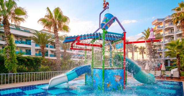 Caretta-Relax-Hotel-KIDS-POOL-01-2024