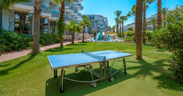 Caretta-Relax-Hotel-GARDEN-02-2024