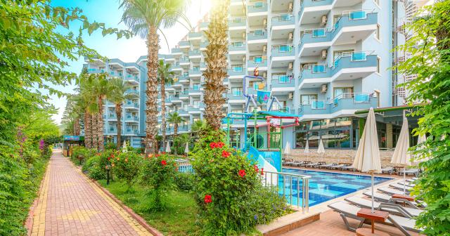 Caretta-Relax-Hotel-GARDEN-03-2024