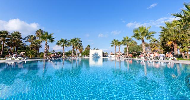 Seabel-Alhambra-Beach-Golf-and-Spa-MAIN-2