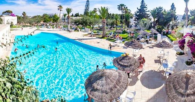 Seabel-Alhambra-Beach-Golf-and-Spa-POOL-3
