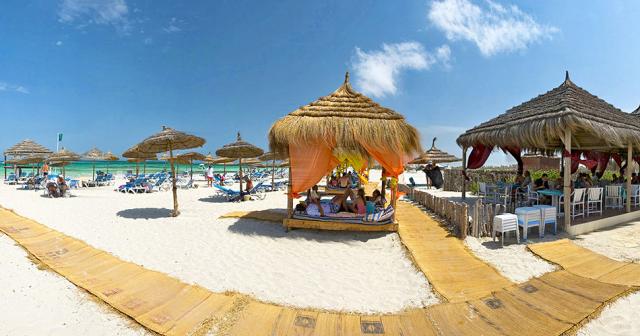 Yadis-Djerba-Golf-Thalasso-and-Spa-BEACH