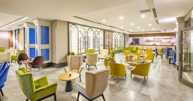 Calido-Maris-Beach-Resort-BAR