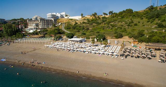 Laguna-Beach-Alay-BEACH-2022