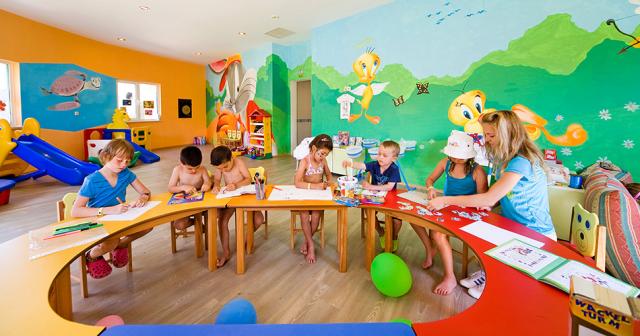 Side-Star-Park-KIDS-CLUB