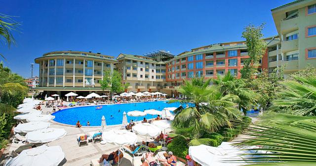 Side-Star-Park-POOL