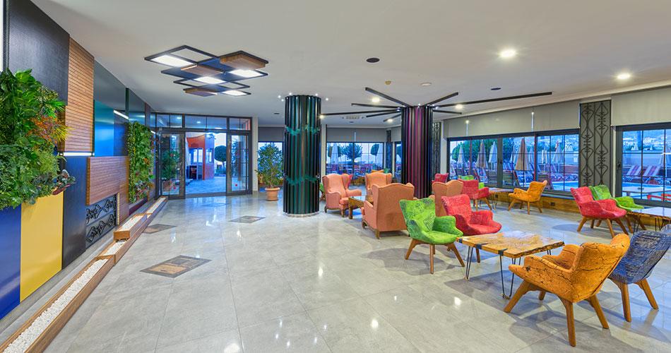 Monart-City-LOBBY-2022