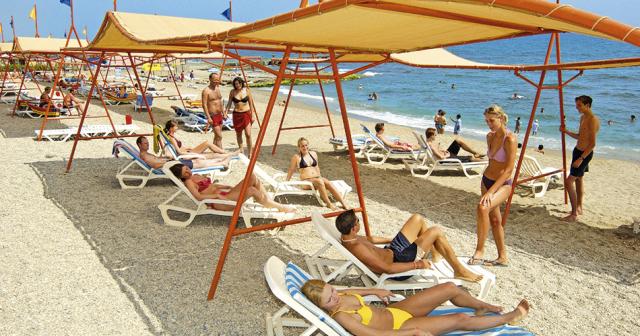 Insula-Resort-BEACH-02
