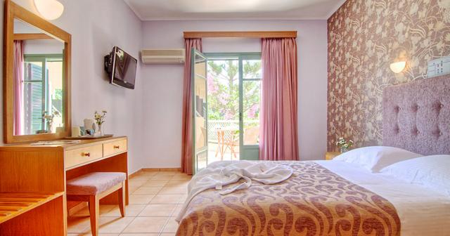 Solimar-Ruby-ROOM-2020