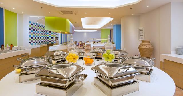 Solimar-Ruby-BUFFET-3