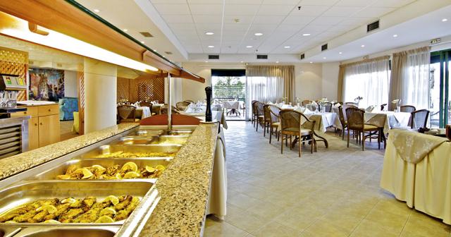 Solimar-Ruby-BUFFET