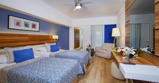 Limak-Atlantis-De-Luxe-Hotel-and-Resort-FAMILY-ROOM-2020