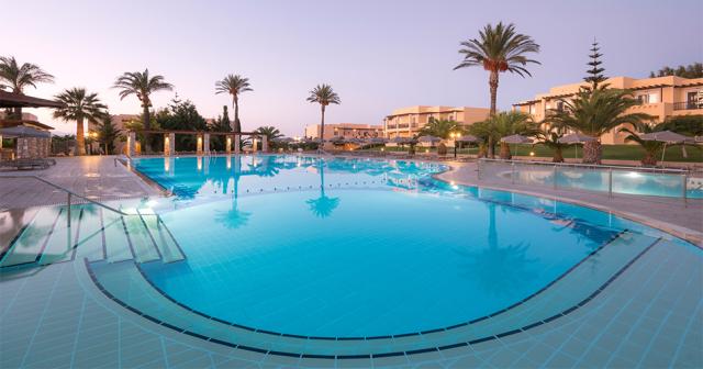 Horizon-Beach-Resort-POOL