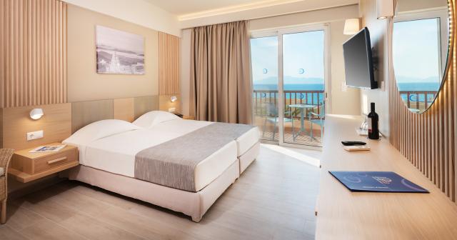 Horizon-Beach-Resort-FAMILY-ROOM-01
