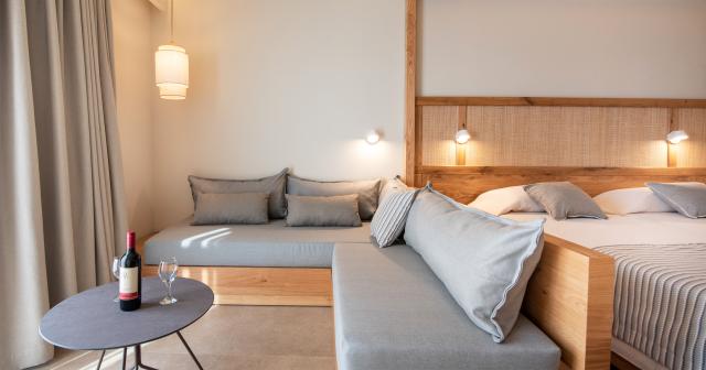 Horizon-Beach-Resort-SUPERIOR-DOUBLE-ROOM-02