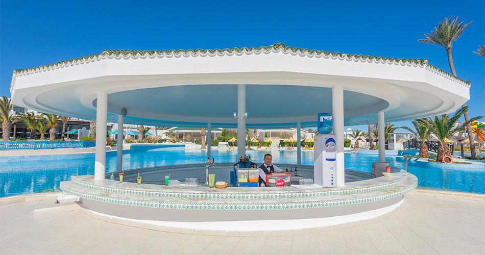 Holiday-Beach-Djerba-and-Aquapark-POOL-BAR-2019-02