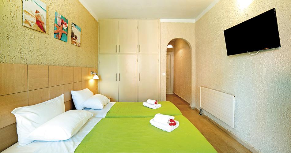 Alkionis-ROOM-2020
