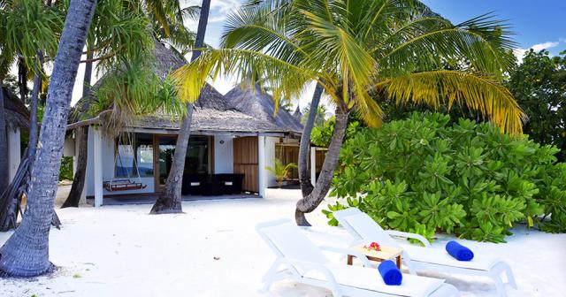 Angaga-Island-Resort-and-Spa-BEACH-SUPERIOR-WATER-BUNGALOW1