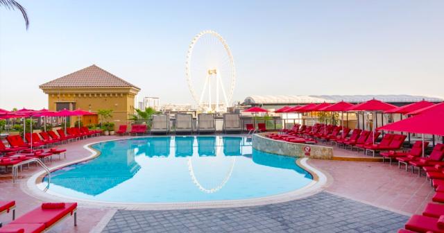 Amwaj-Rotana-Jumeirah-Beach-2025-POOL-01