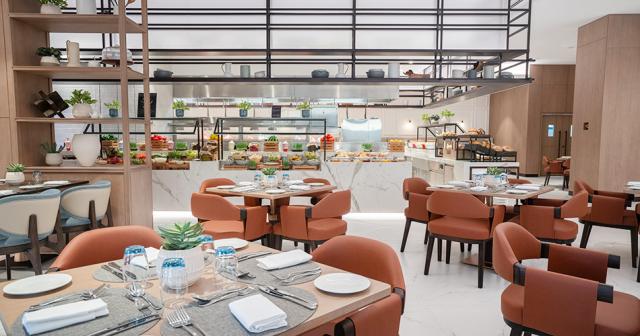 Amwaj-Rotana-Jumeirah-Beach-RESTAURANT-2023-01