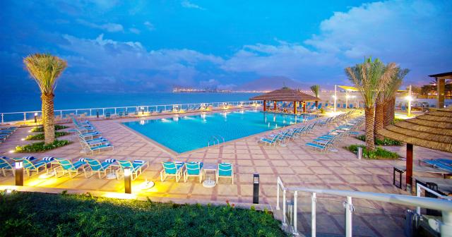 Oceanic-Khorfakkan-Resort-2025-POOL-01