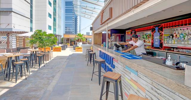 Media-Rotana-2025-POOL-BAR-01