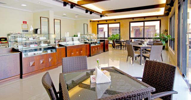 Lou-Lou-a-Beach-Resort-RESTAURANT