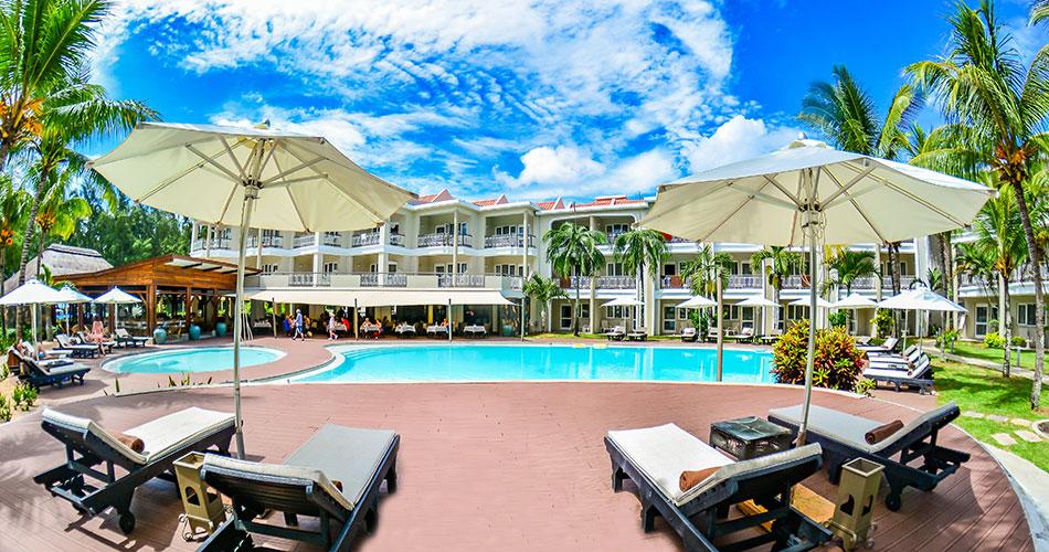 Tarisa-Resort-a-Spa-POOL-02-2021