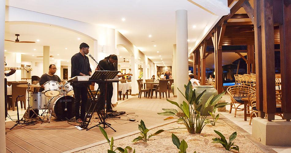 Tarisa-Resort-a-Spa-LIVEMUSIC-2021