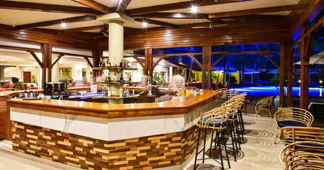 Tarisa-Resort-a-Spa-BAR-2021
