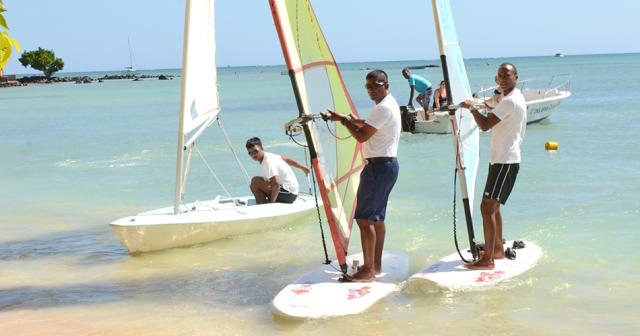 Tarisa-Resort-and-Spa-WINDSURFING