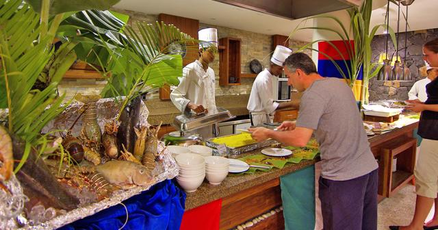 Laguna-Beach-Hotel-and-Spa-RESTAURANT