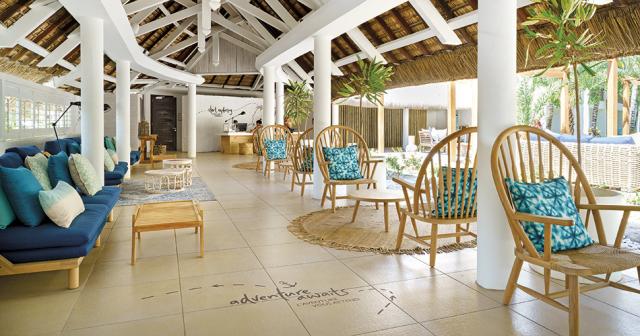 Coin-De-Mire-Attitude-RECEPTION-2