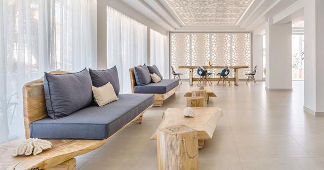 Kokkari-Beach-2023-LOBBY