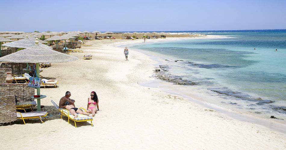 Shams_Alam_Beach_Resort_SEA_BEACH