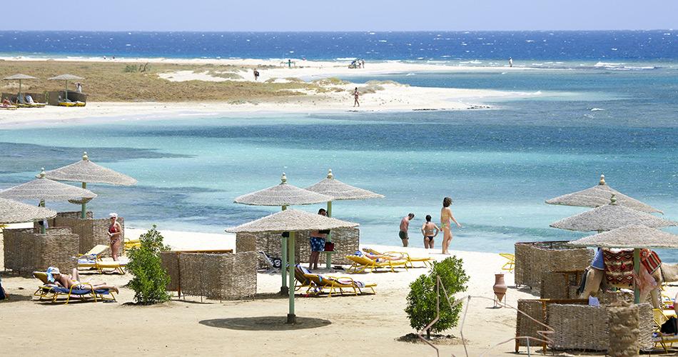 Shams_Alam_Beach_Resort_BEACH