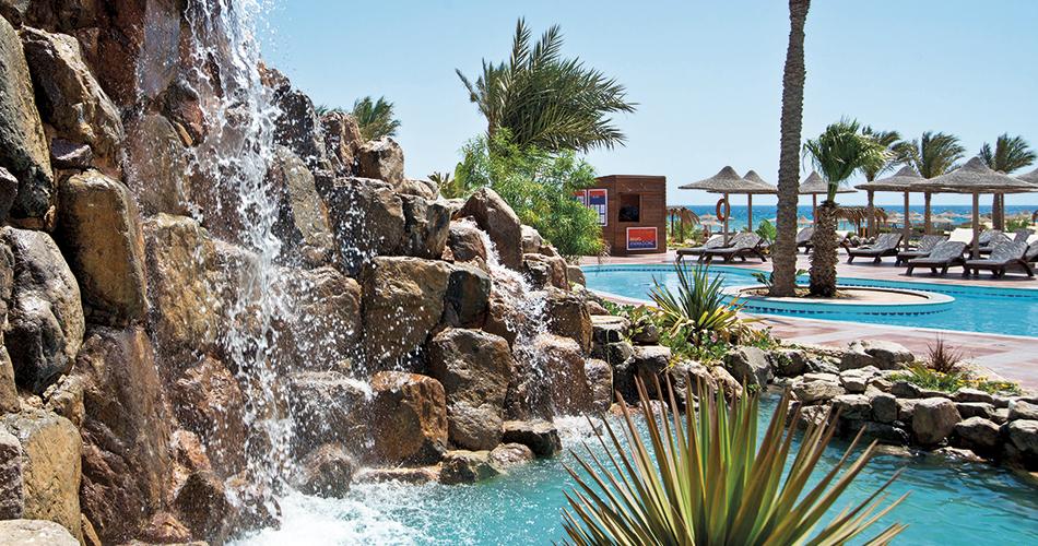 Shams_Alam_Beach_Resort_POOL-3