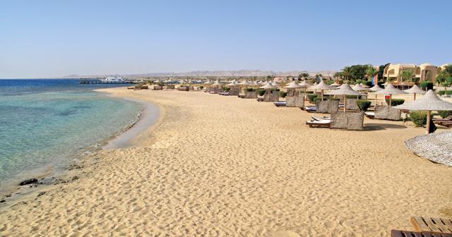 Shams_Alam_Beach_Resort_BEACH-2