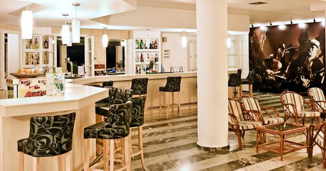 Semiramis-Village-BAR