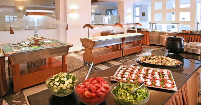 Semiramis-Village-BUFFET