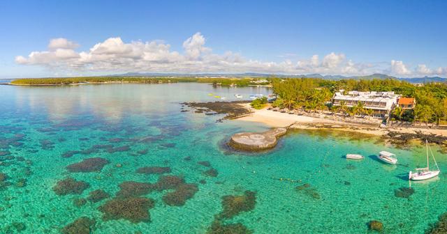 Le-Peninsula-Bay-Beach-Resort-OVERVIEW-2