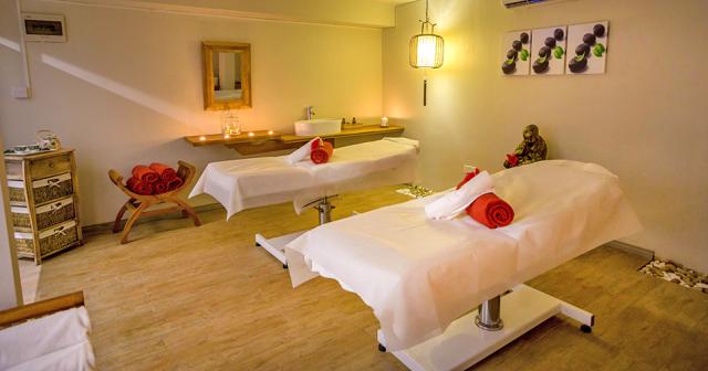 Le-Peninsula-Bay-Beach-Resort-SPA